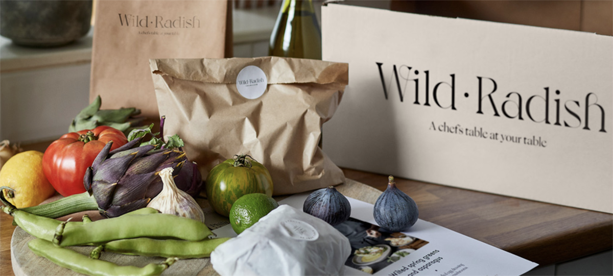 Wild Radish是一个由厨师主导的食谱盒服务推出品牌设计公司执行的logo设计和VI设计